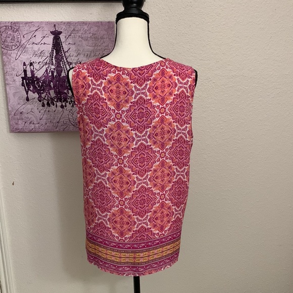 Sleeveless Top - Relaxed Fit - Size L - Picture 3 of 5